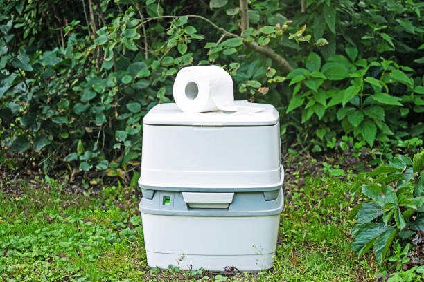 Best Luxury portable toilet rental  in Mentone, IN