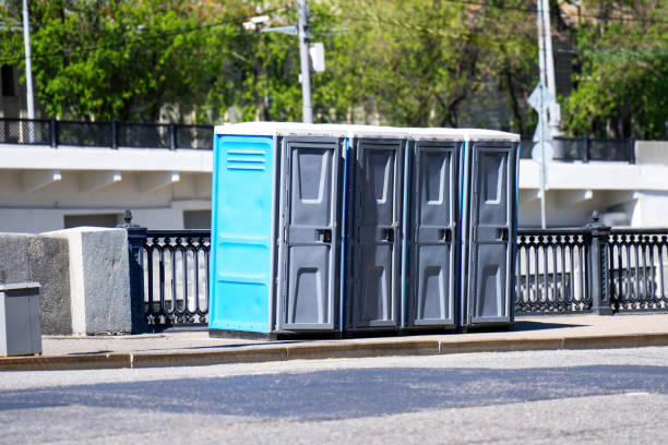Portable Toilet Options We Offer in Mentone, IN